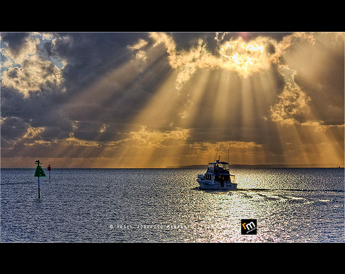 heart-sunrise-sea sea sunrise photography