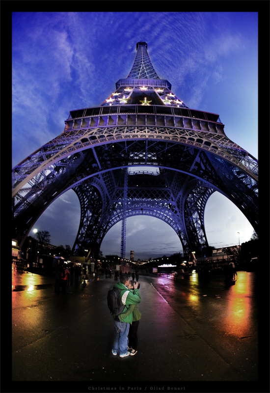 Christmas_in_Paris_by_gilad eiffel tower photography