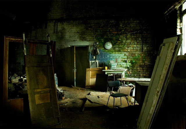 AHS_shot2_by_recreatedplaces room urban decay photography
