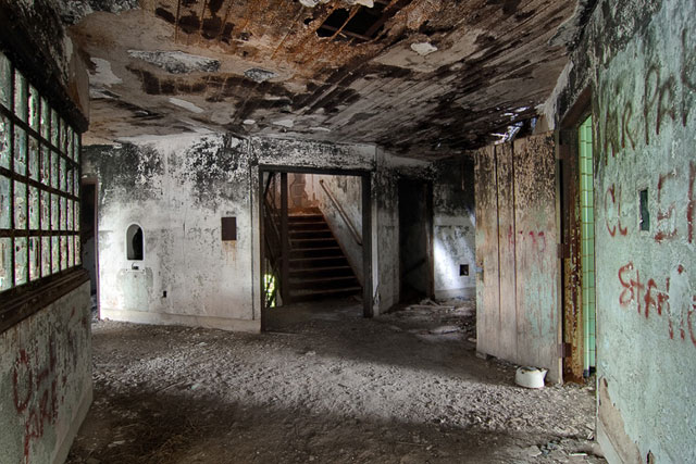 Charcoal_State_Hospital_I_by_baleze charcoal state hospital decay photography