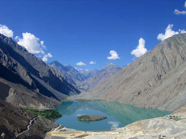 Magnificent Satpara lake in Pakistan