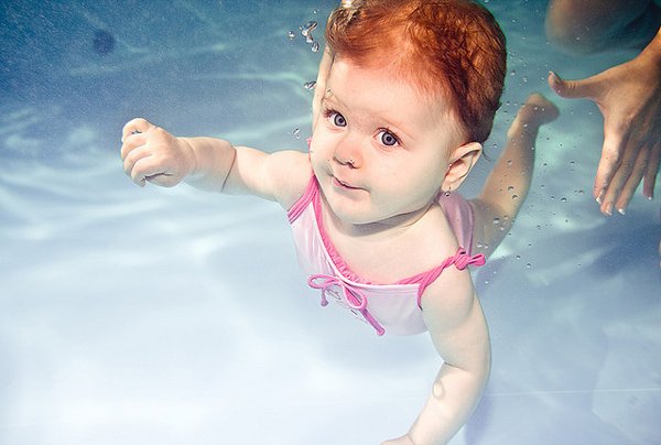 [عکس: underwater-baby-girl.jpg]