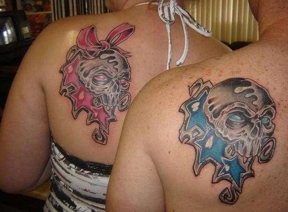 Furious skulls, another creative tattoo for couples