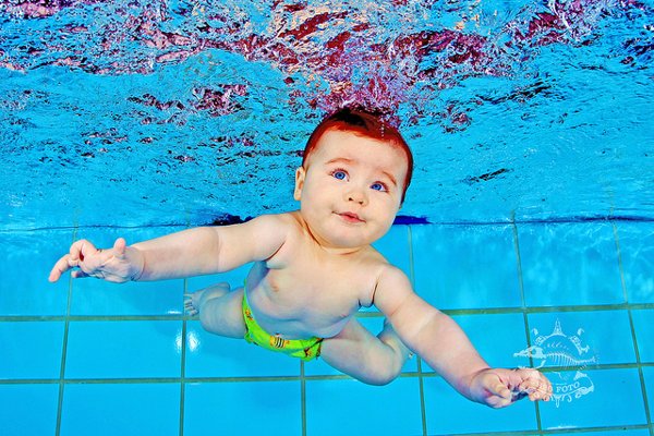 Sublime Cuteness - Underwater Baby Photography - Designzzz