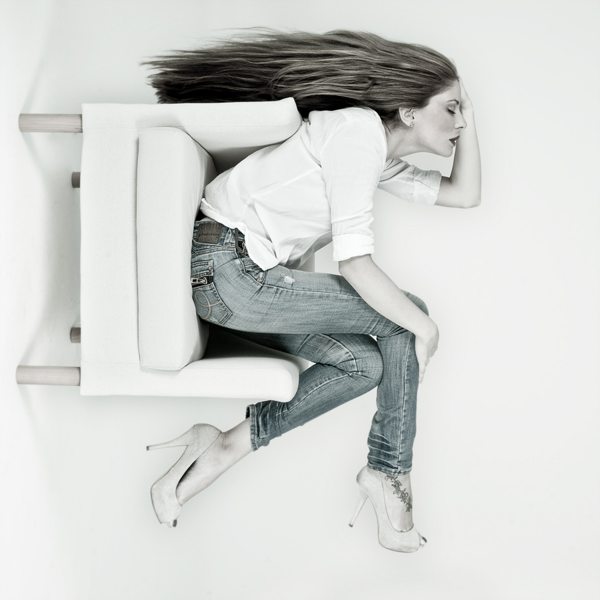 gravity photography with beautiful models examples 